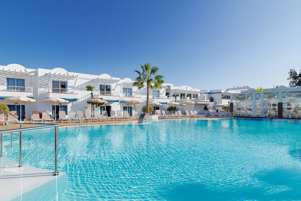 Arena beach foto piscina